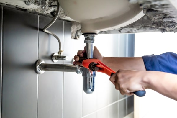 Residential and Commercial Plumbing Repairs